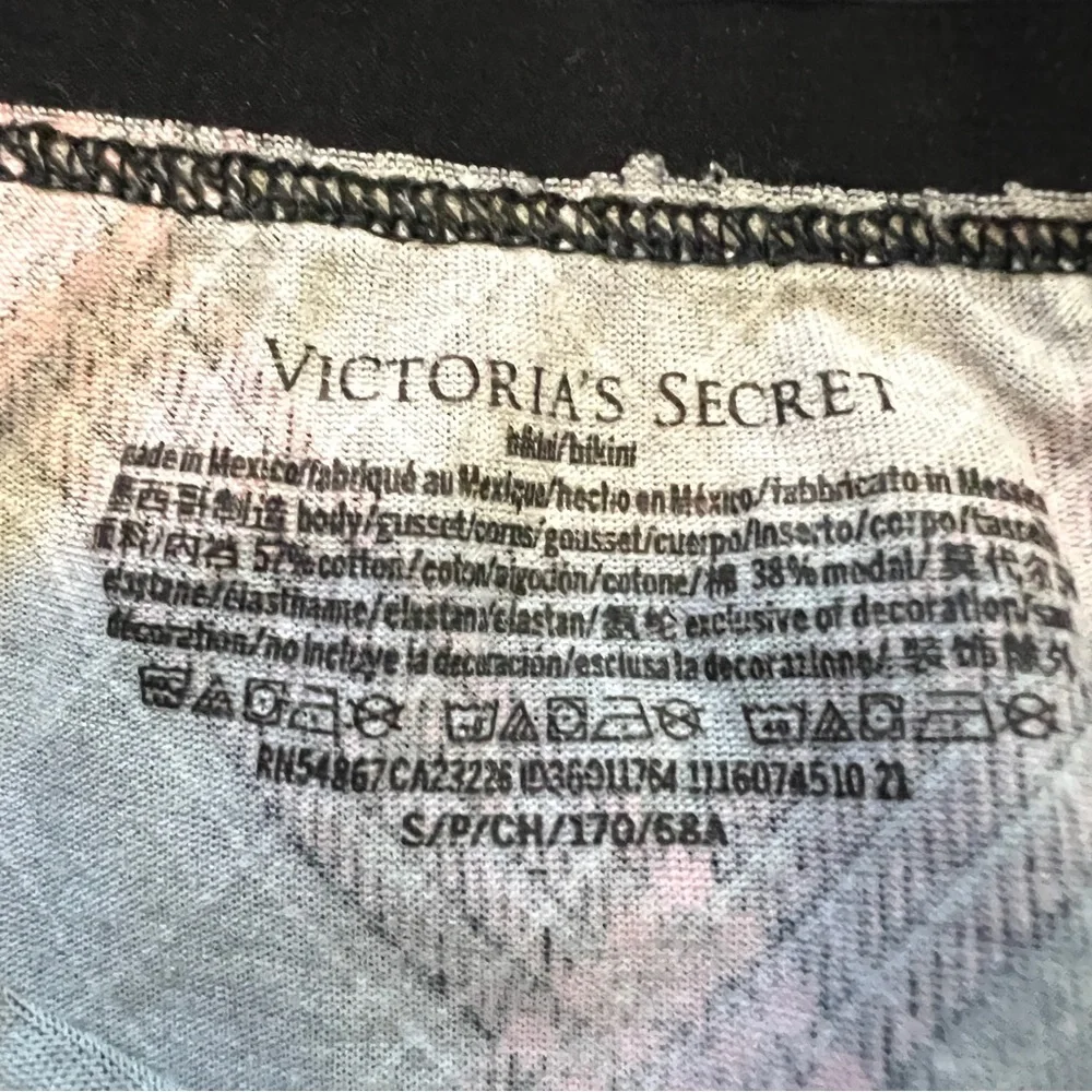 Victoria Secret Bikini Cotton Panties - Picture 11 of 15